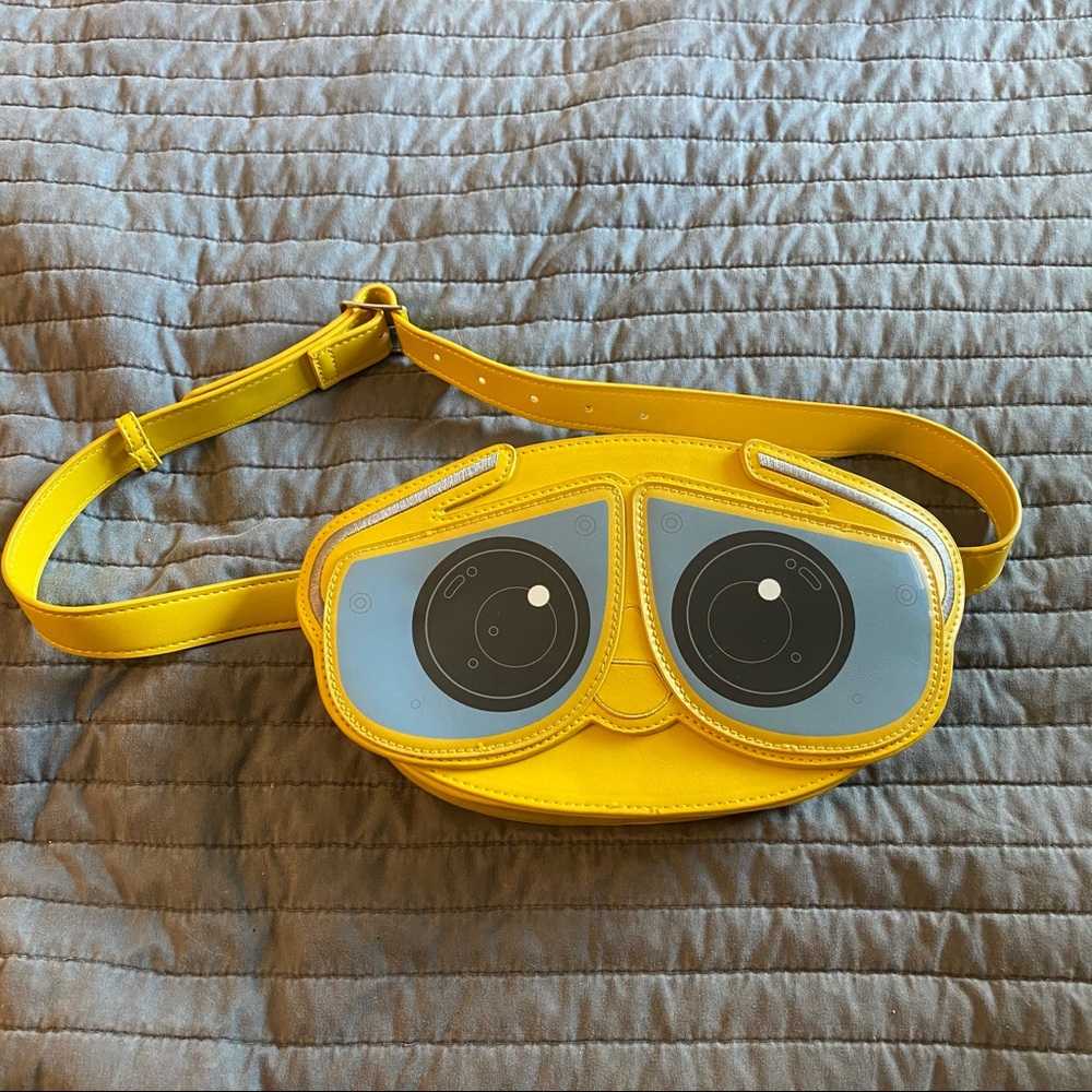 Loungefly Wall-e Fanny Pack